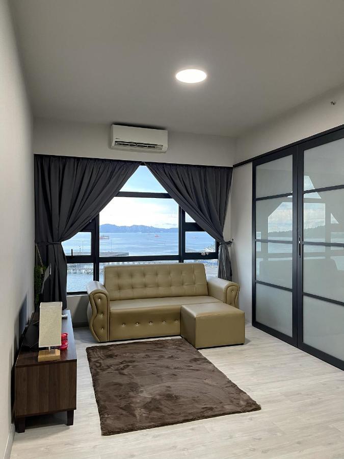 Vm Condo Seaview At Jesselton Quay Kota Kinabalu Exterior photo